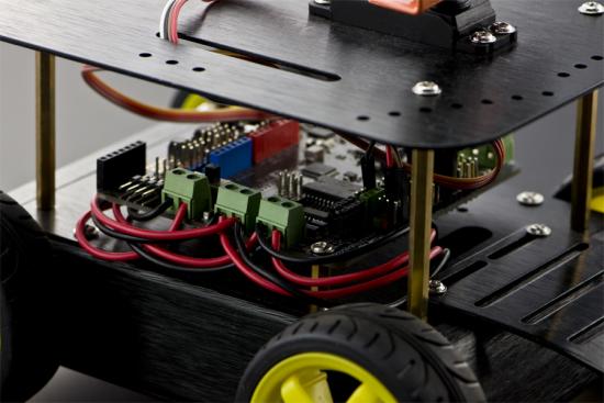 DFRobot Pirate: 4WD Mobile Robot Kit für Arduino, Bluetooth 4.0