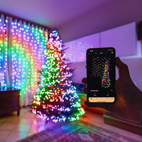 Twinkly Strings, Multicolor Edition, schwarz, 100 LEDs