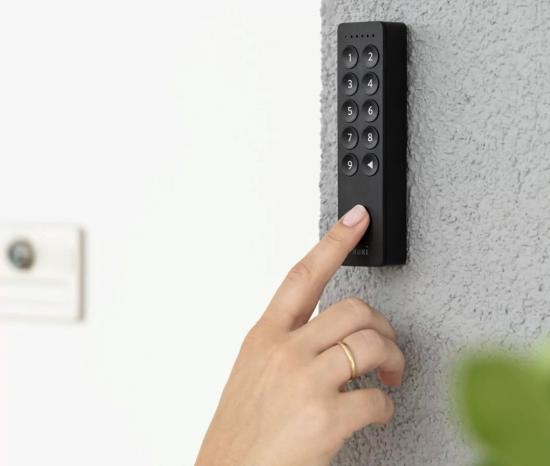 Nuki Keypad 2.0: Sichere Fingerabdruck- und Code-Trffnung, Smart Home-kompatibel