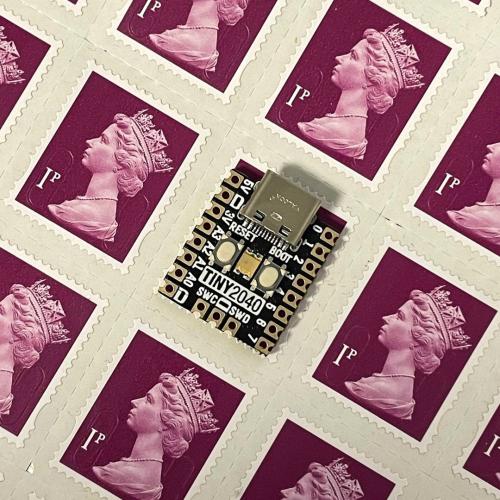 Pimoroni Tiny 2040, RP2040 Mikrocontroller-Board, 8MB Flash, mit Headern