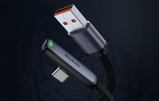 Mcdodo CA-3340: L-frmiges USB-C Kabel, Schnellladefunktion, LED-Anzeige, 6A, 100W, 1.2m
