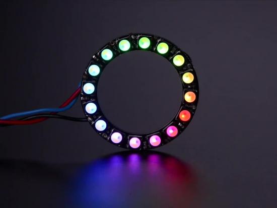 Adafruit NeoPixel Ring - 16 x 5050 RGBW LEDs mit integrierten Treibern, Warmweiß
